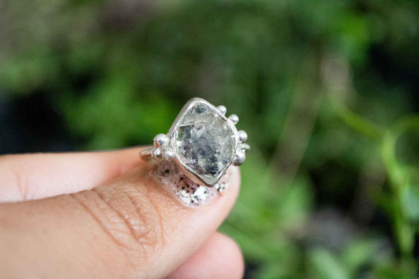 Énergie. Anillo de cuarzo herkimer