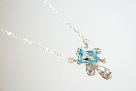 Ánima. Collar de Topacio Azul