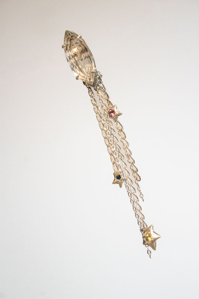 Celebración. Arete unitario con prasiolita, zafiro, amatista y peridoto.