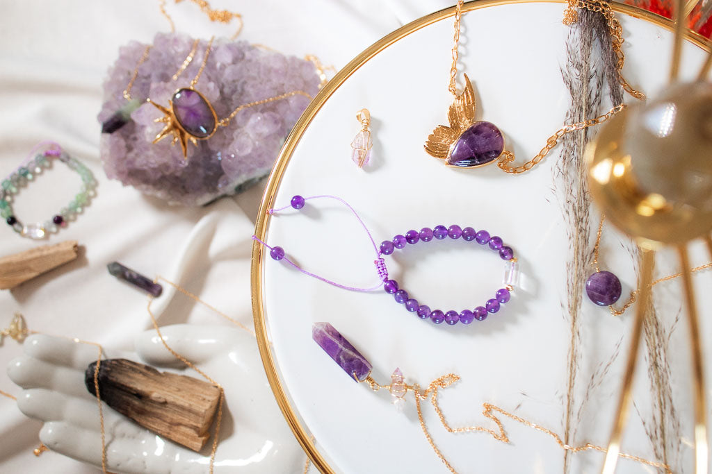 Raudal. Collar de círculo de amatista