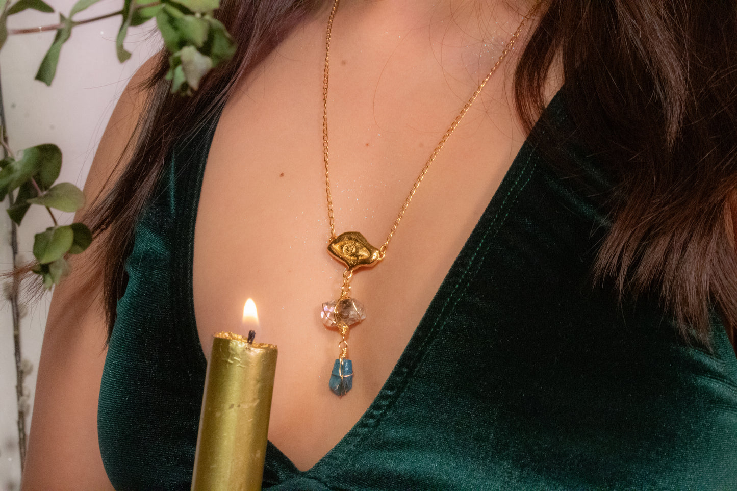 Náay. Collar con herkimer y apatito