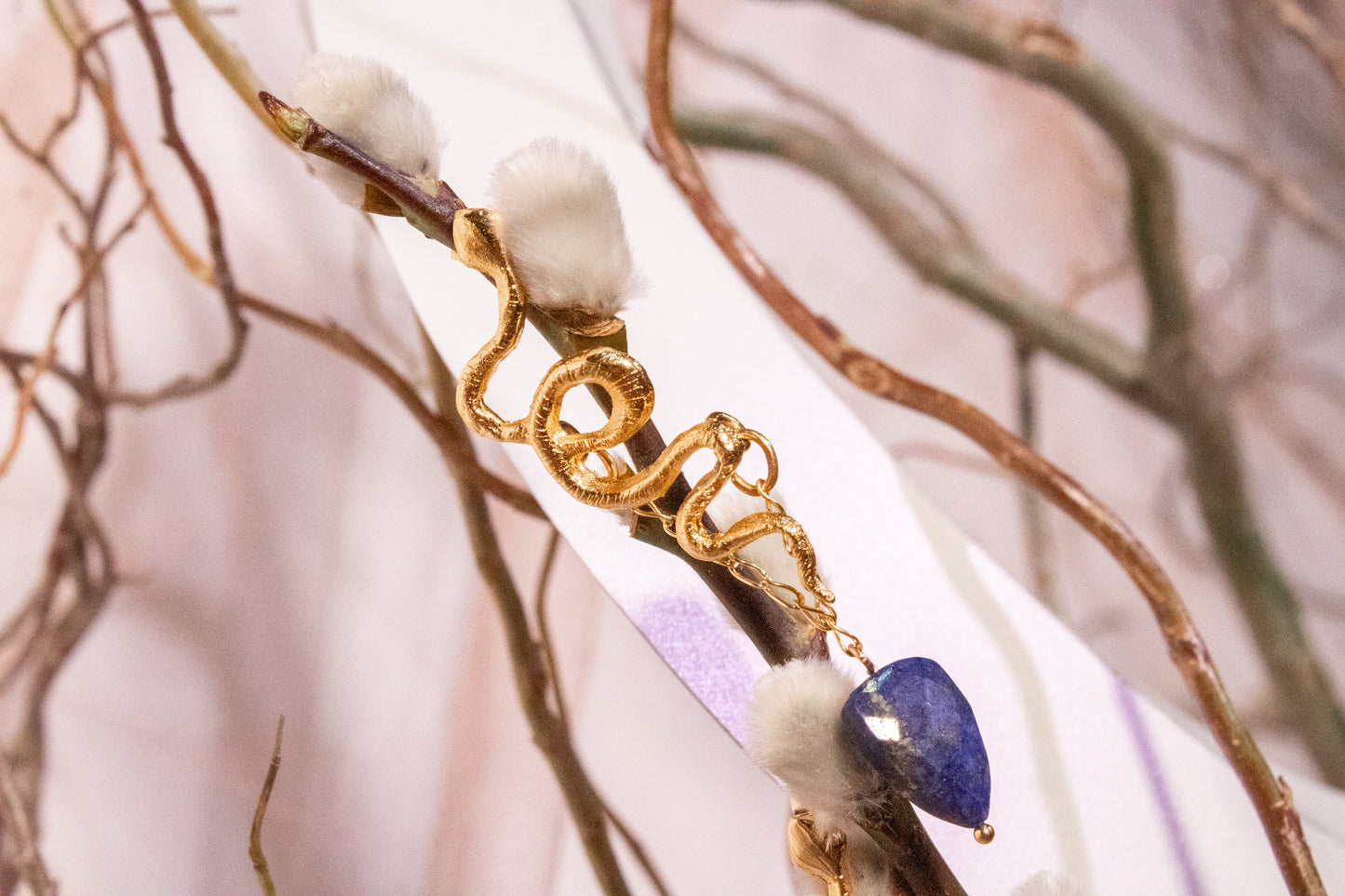 Itze. Aretes con lapislazuli