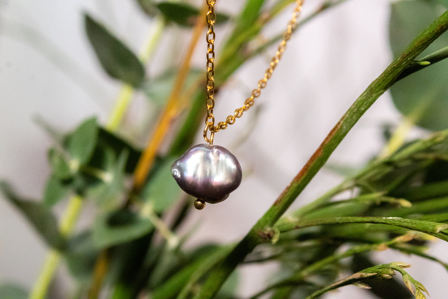 Pixan. Collar minimalista con perla azul