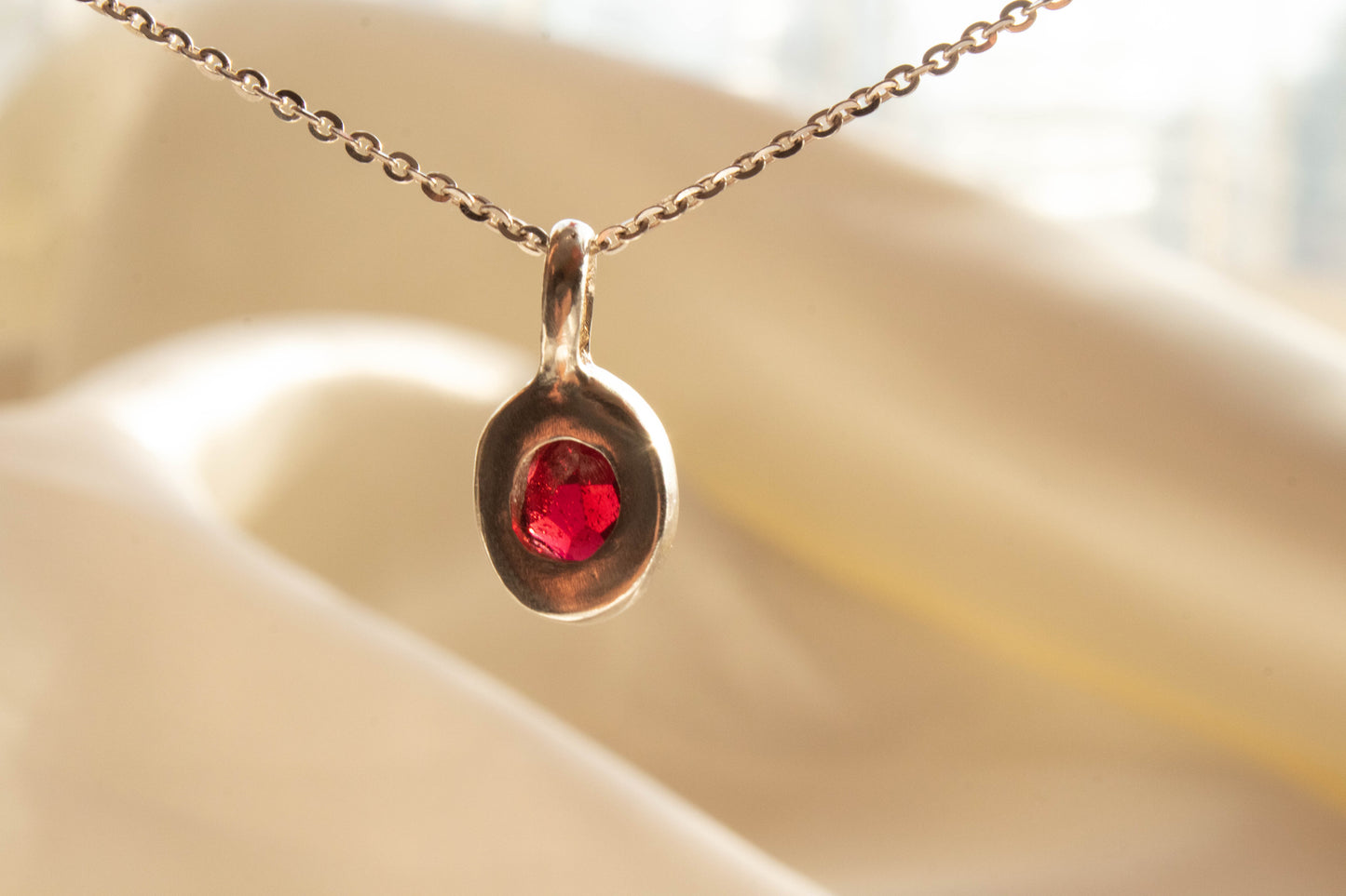 Collar oval granate - Color Mineral