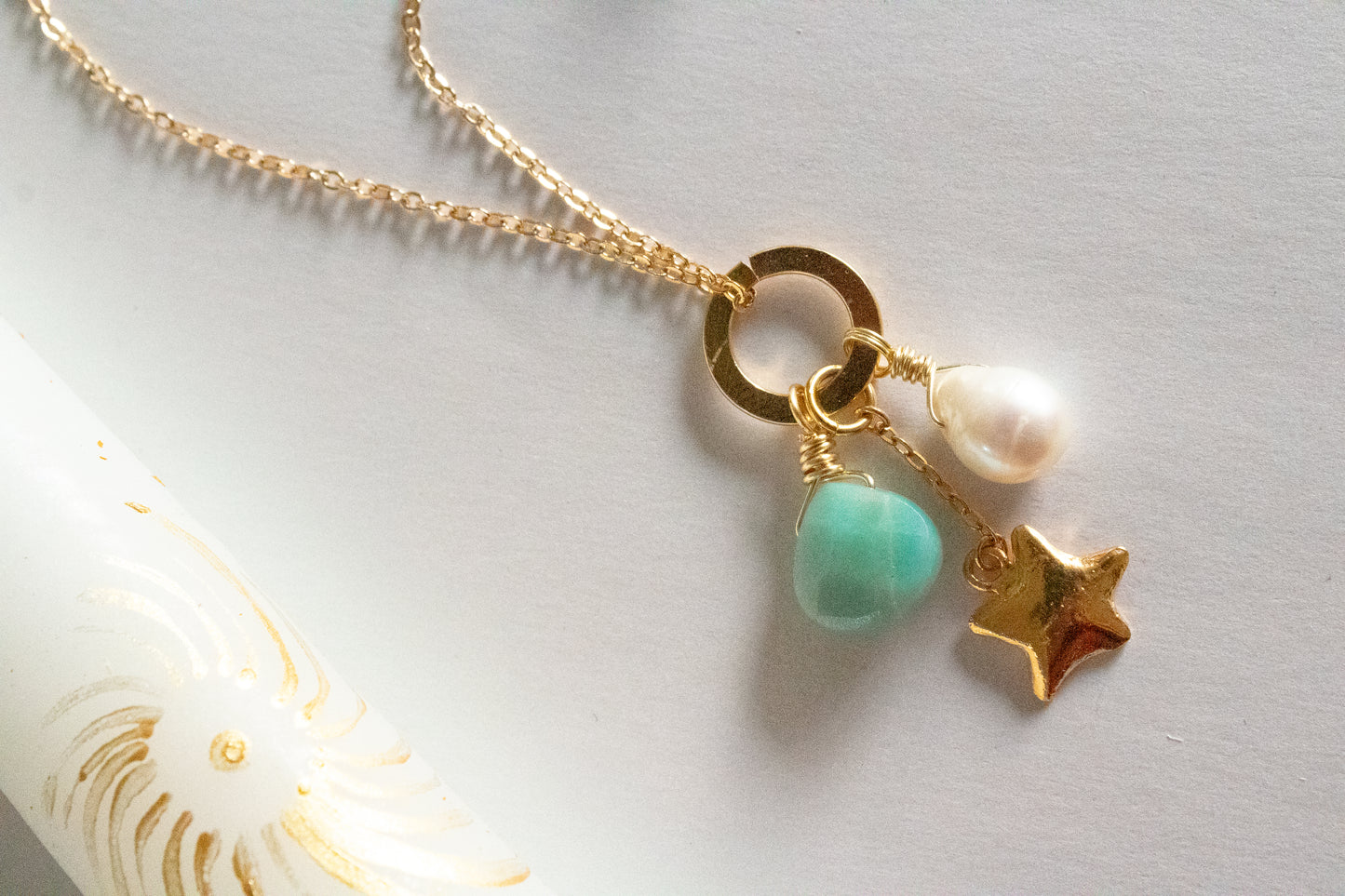 Calm. Amazonite and pearl necklace