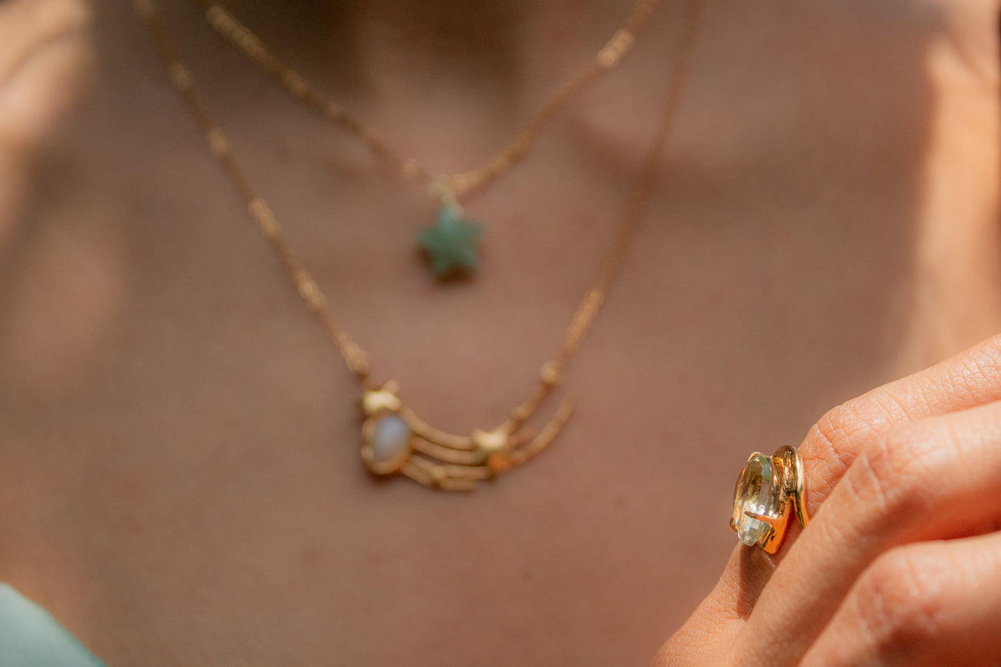 Presencia. Anillo con prasiolita natural.