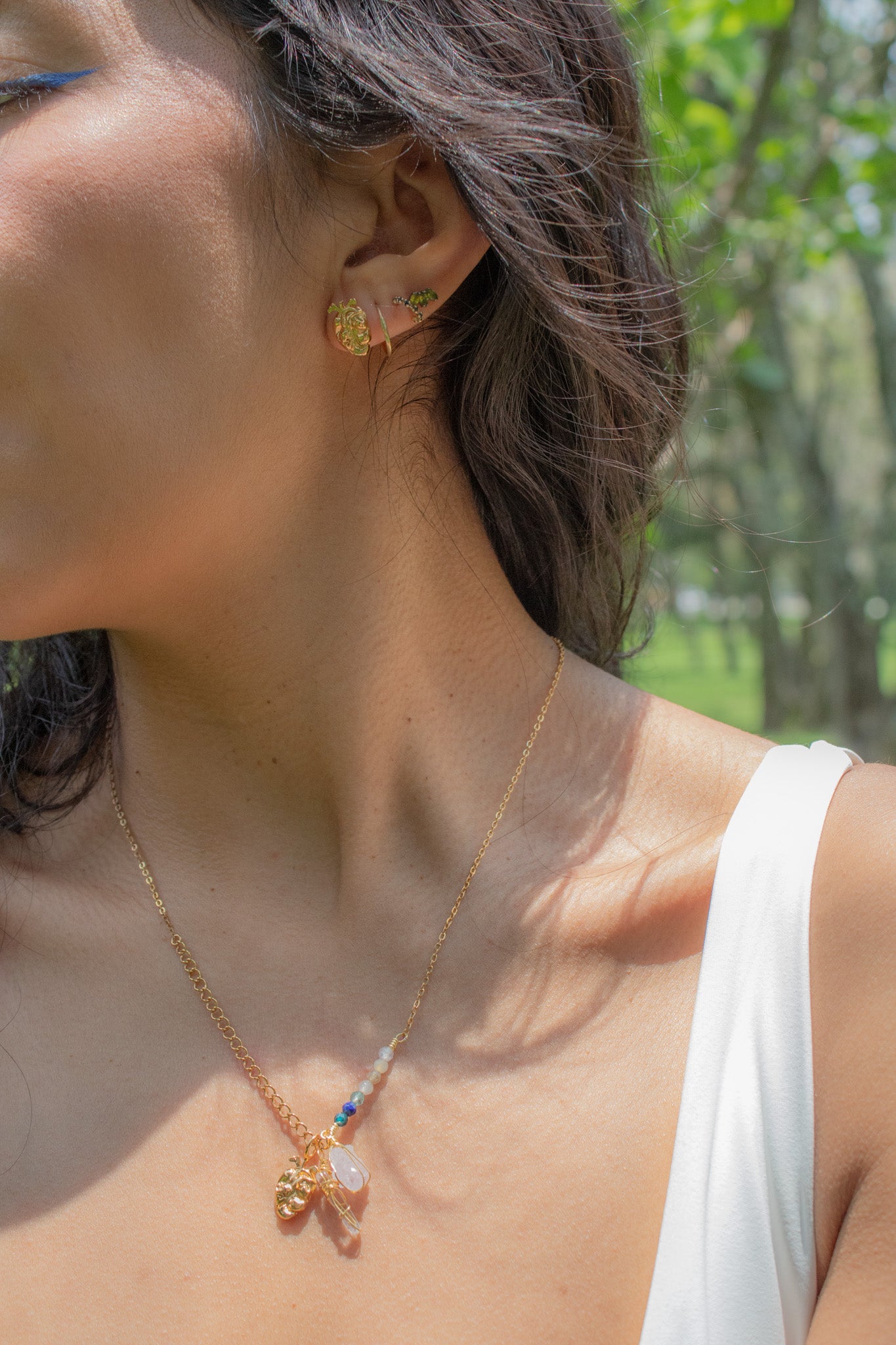 Abrazo. Aretes de corazón