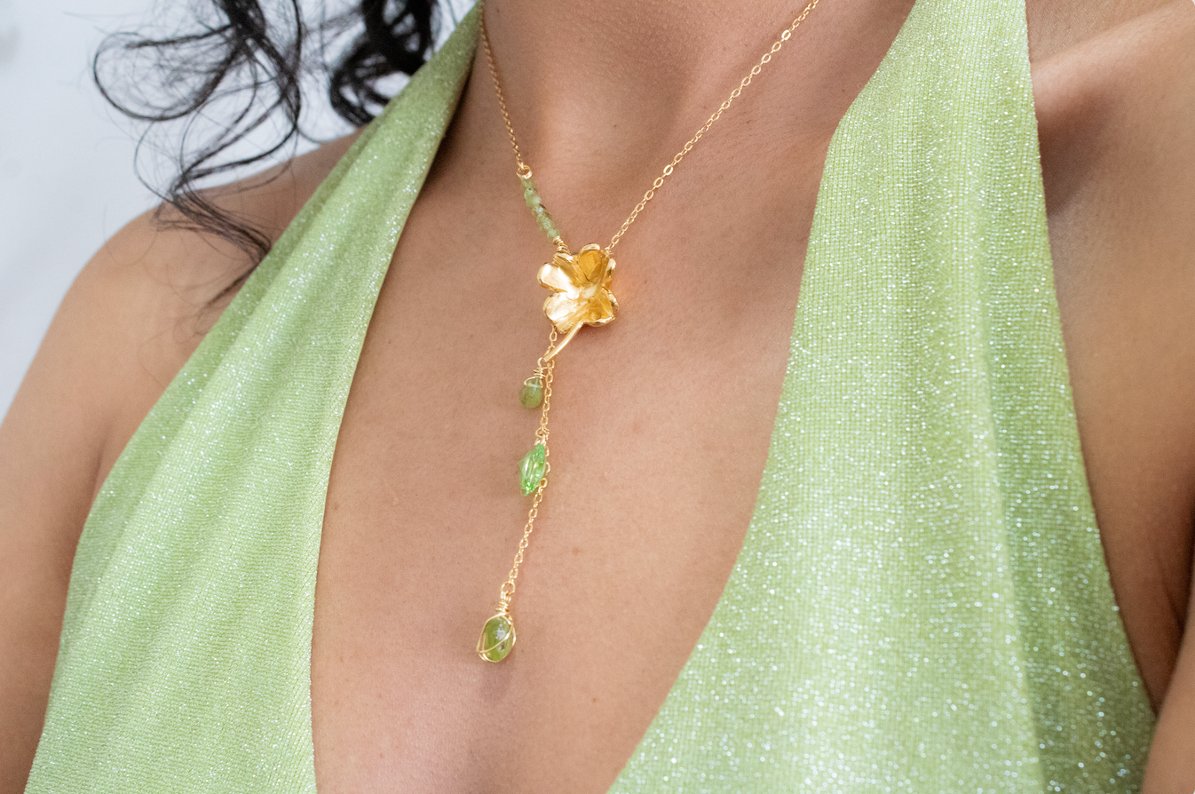 Fortuna. Necklace with peridot