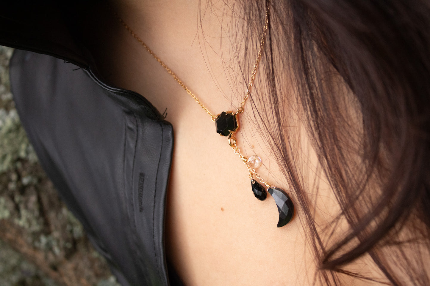 Nocturna. Collar con ónix
