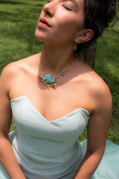Mar Abierto. Collar con aguamarina, labradorita, cuarzo herkimer, dije de sirena