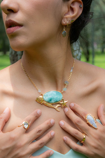 Mar Abierto. Collar con aguamarina, labradorita, cuarzo herkimer, dije de sirena