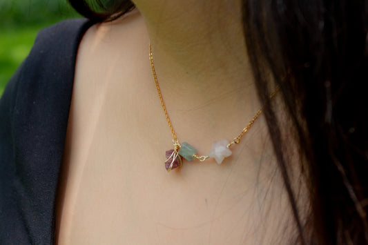 Amparo. Collar con turmalina rosa, fluorita y cuarzo rosa