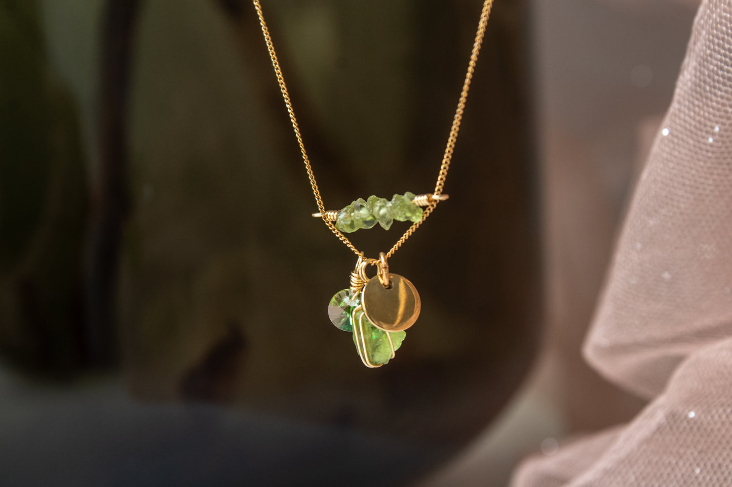 Hope. Necklace with peridot