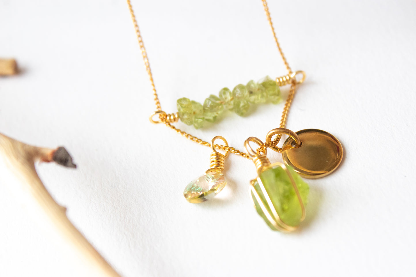 Hope. Necklace with peridot