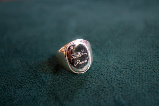 Tutto Passa. Anillo "todo pasa"