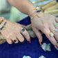 Akbal. Pulsera con iolita y sodalita