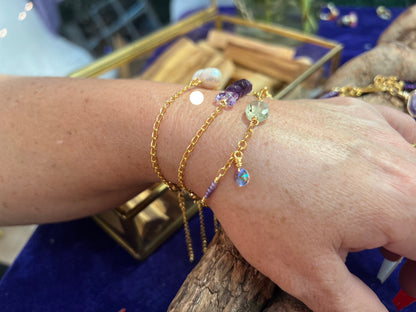 Muyal. Pulsera con perla blanca