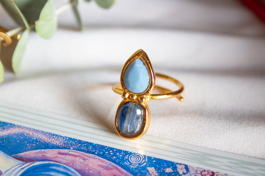 Portal Azul. Anillo con cianita y ágata azul
