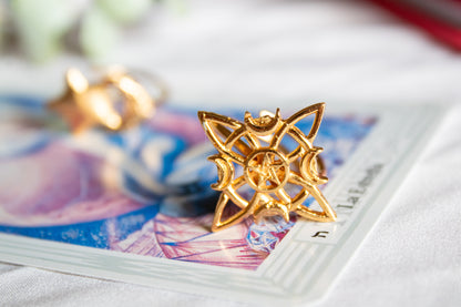 Nudo protector. Anillo con nudo de bruja