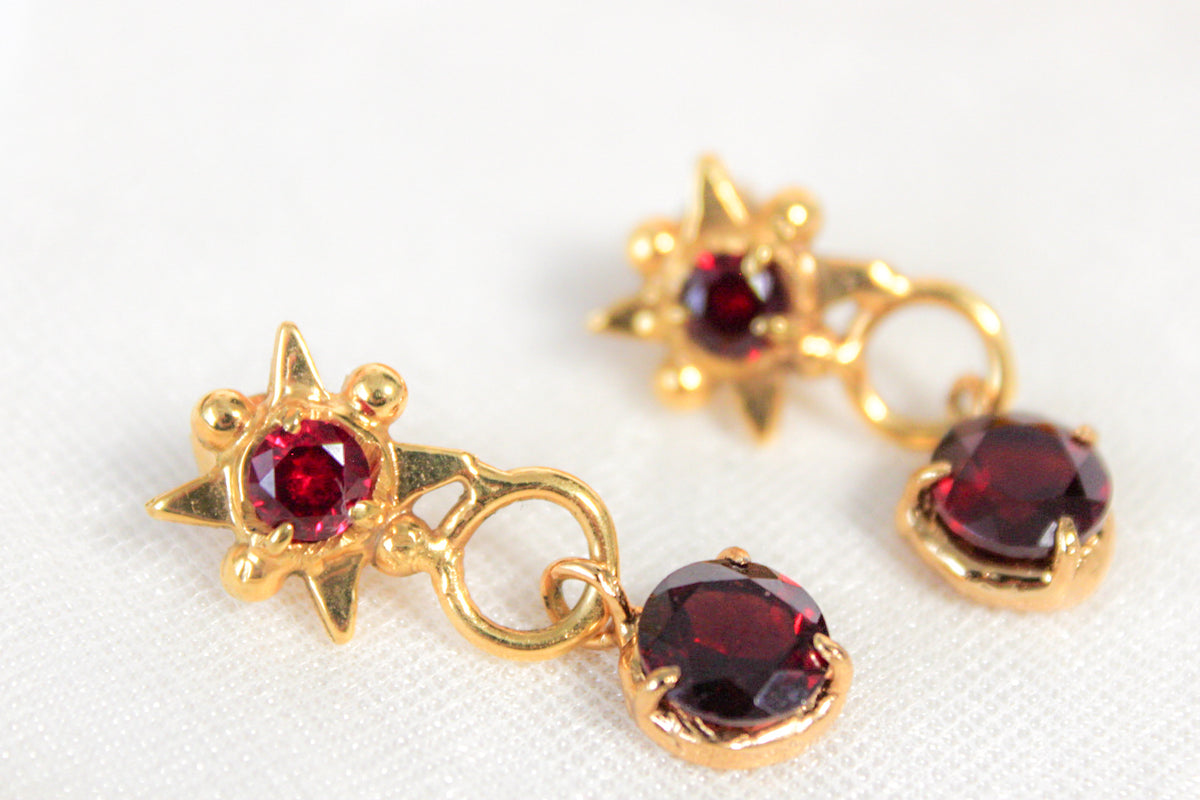 Aretes granate y Swarovski