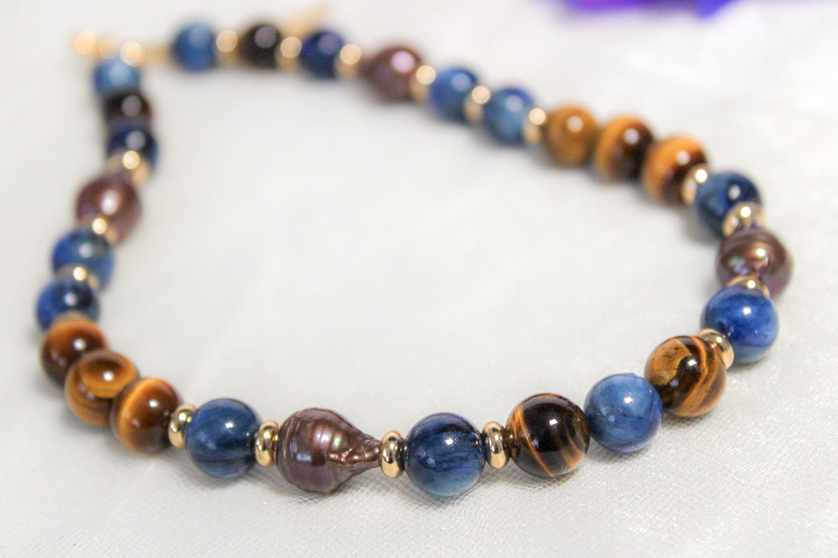 Chocker de cianita, ojo de tigre y perla