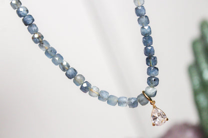 Collar zafiro