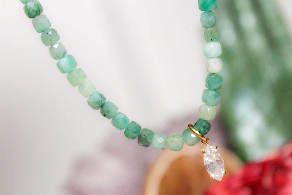 Collar esmeralda
