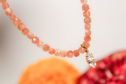 Collar piedra sol