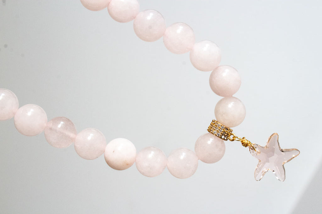 Amor. Choker de cuarzo rosa