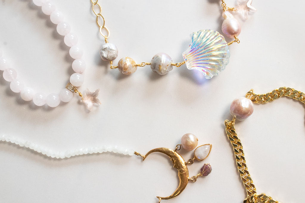 Amor. Choker de cuarzo rosa