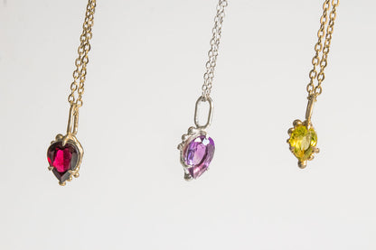 Elia. Collar con gema a elegir