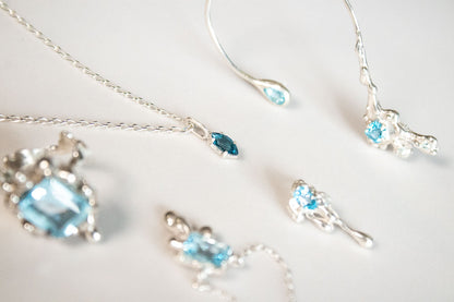 Arantza. Collar  de topacio marquis