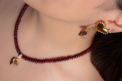 Corazón. Aretes con granate rústico y herkimer