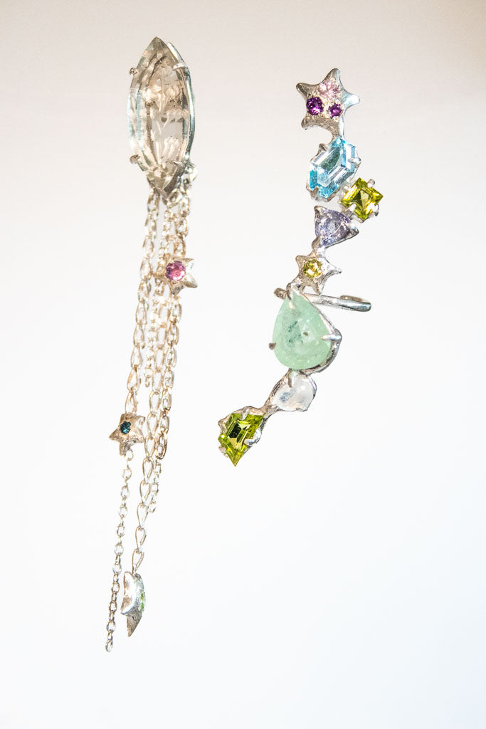 Celebración. Arete unitario con prasiolita, zafiro, amatista y peridoto.