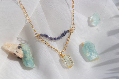 Coventina. Gargantilla de aguamarina & Iolita