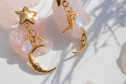 Luna Rosa. Aretes con piedra luna, cuarzo rosa y morganita