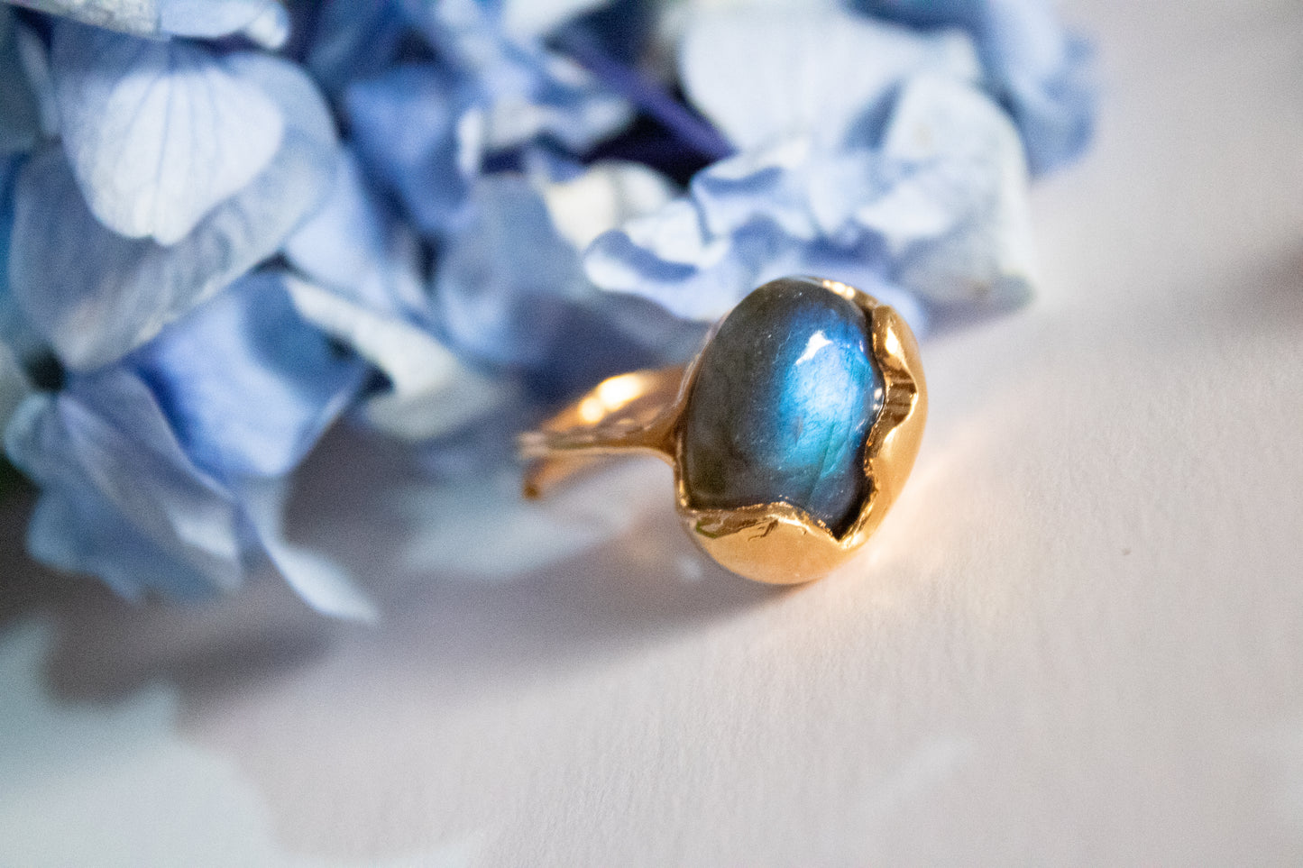 Visión. Anillo de labradorita