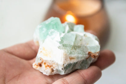 Piezas de fluorita arcoíris