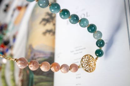 Silencio. Collar con dije de mándala. jade y ágata