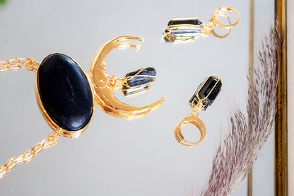 Pausa. Collar de luna con Shungita y turmalina negra