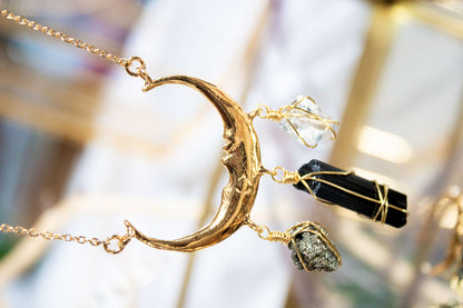 Presagio. Collar de luna con pirita, turmalina negra y herkimer