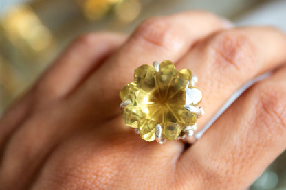 Lúmina. Anillo con cuarzo citrino