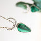 Luna. Collar de plata con malaquita en cabujón verde