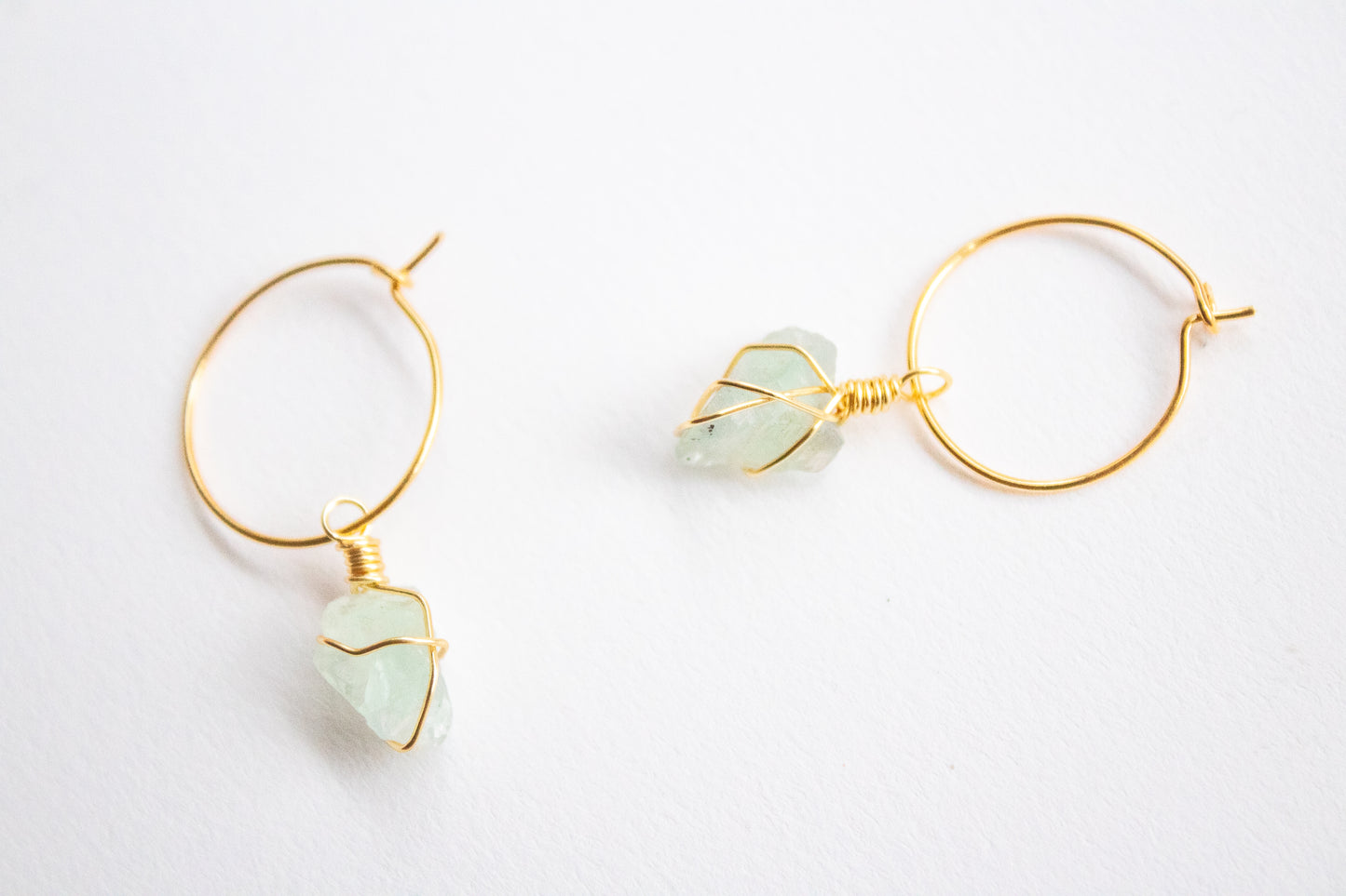 Yaax. Minimalist hoop earrings with green rustic fluorite