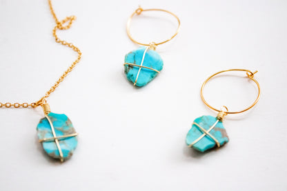 Ka'an. Arracadas minimalistas con turquesa