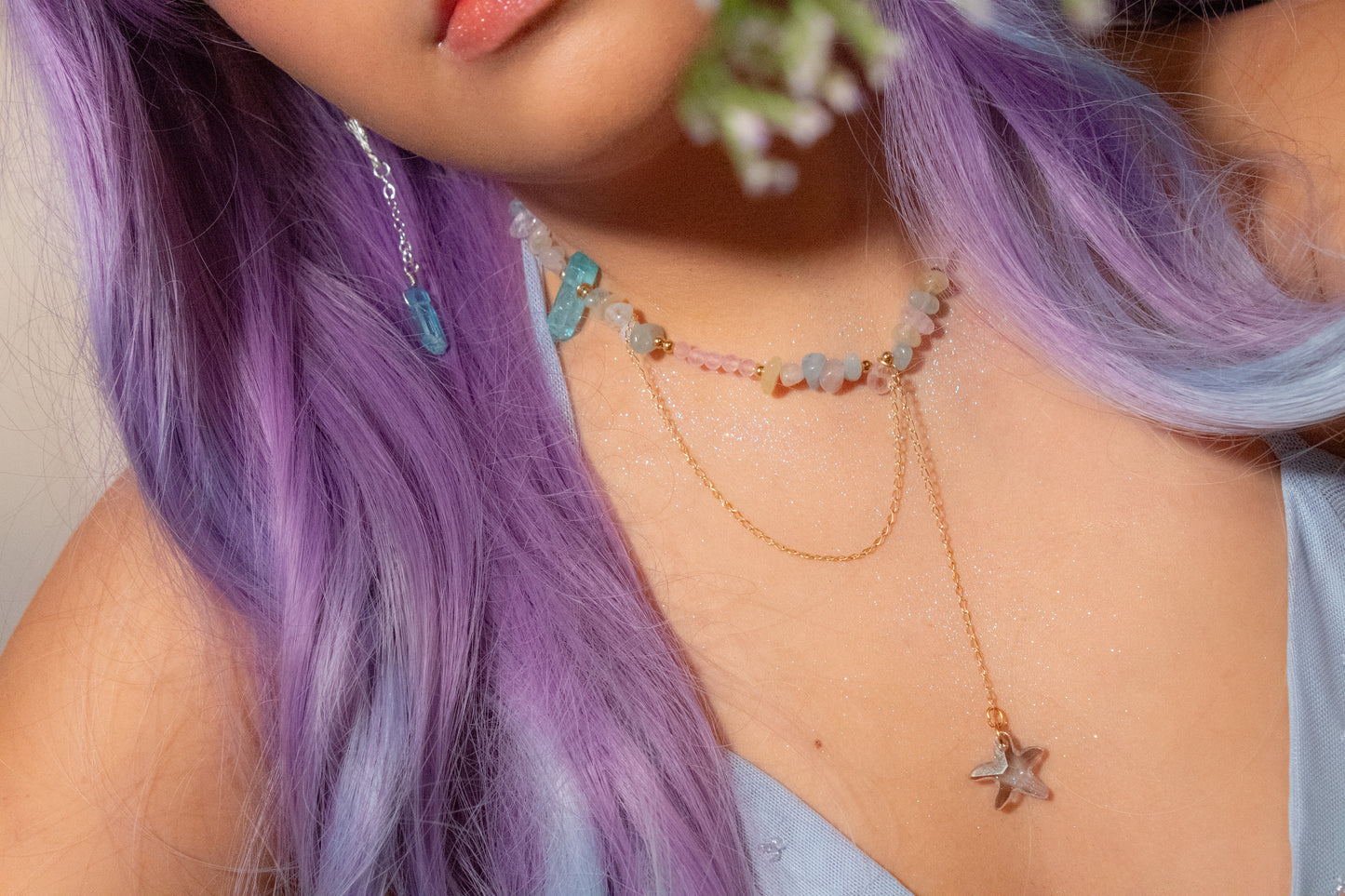 Izel. Chocker con morganita, cuarzo rosa, cuarzo aura aqua y ojo de gato