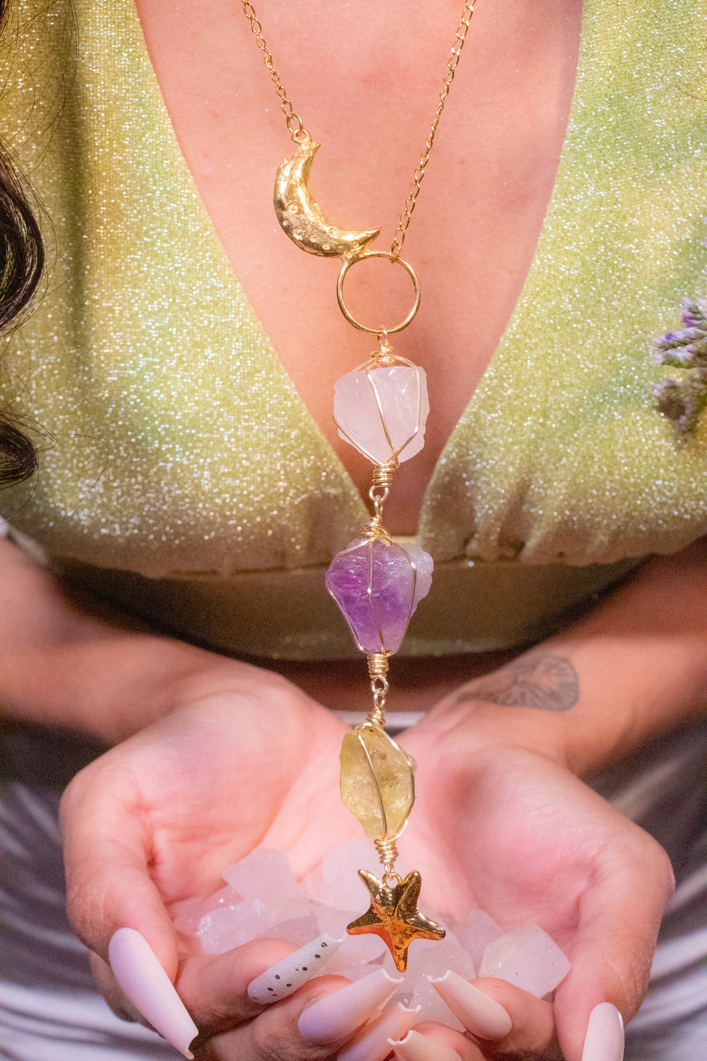 Ikal. Necklace with rose quartz, amethyst and lemon quartz.