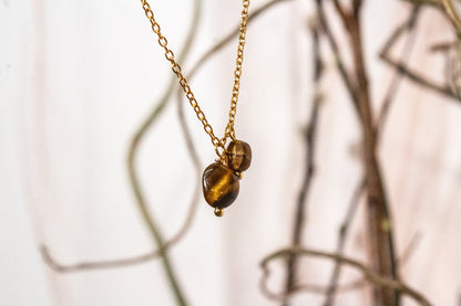 Ich. Collar minimalista con ojo de tigre