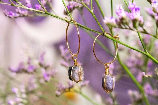Sincerity. Earrings with rustic sapphire