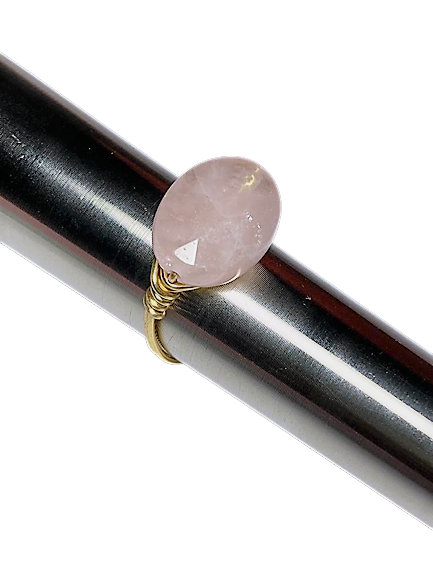 Anillo de cuarzo rosa - Color Mineral
